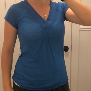 Eastern Mountain Sports blue v-neck top